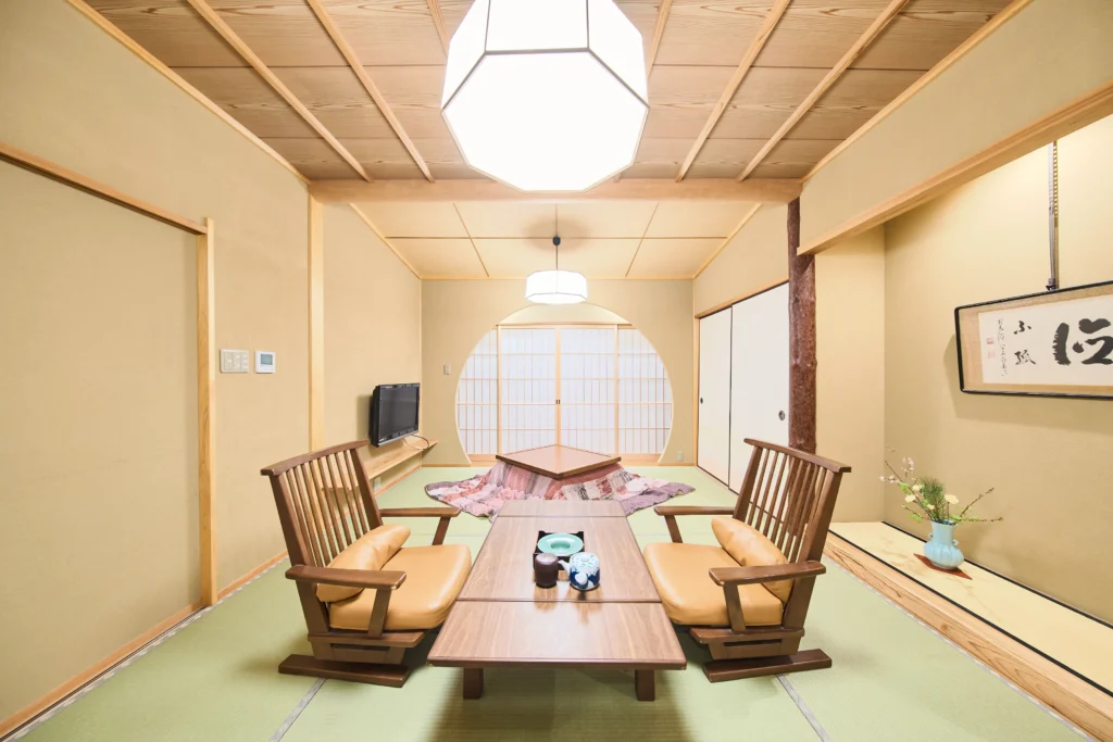 大人の休日にふさわしい — 和の空間で過ごす城崎ステイ